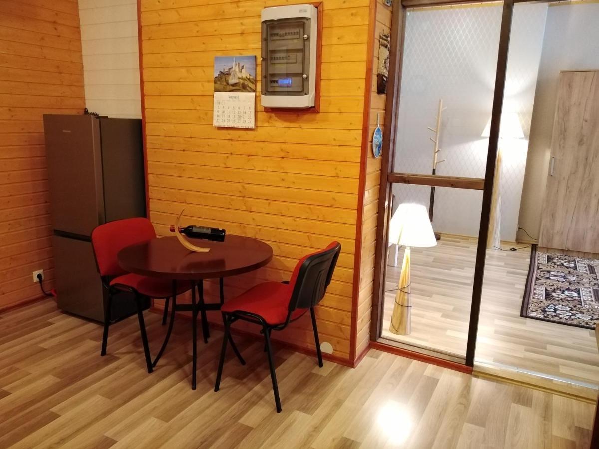 Kauba 6-6 Apartment Kuressaare Ngoại thất bức ảnh